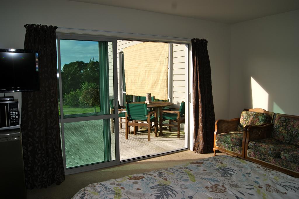 Waihi Beach Getaway-Studio, Ensuite & Private Deck Exterior foto